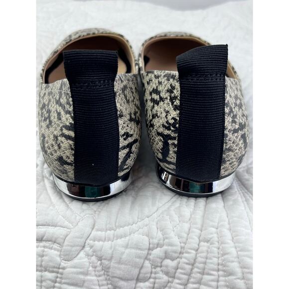 Franco Sarto Womens 7M Black/White Snake Skin Man Made Leather Slip On Shoe - Picture 7 of 10